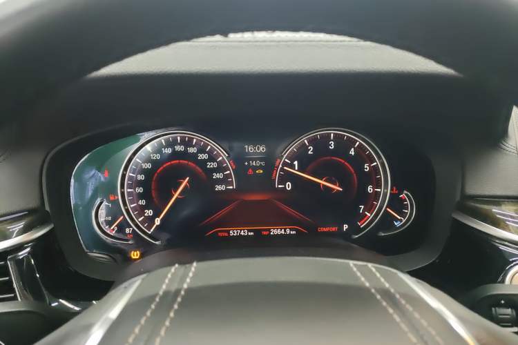 Used BMW 5 Series 2018 525Li M Sport Package