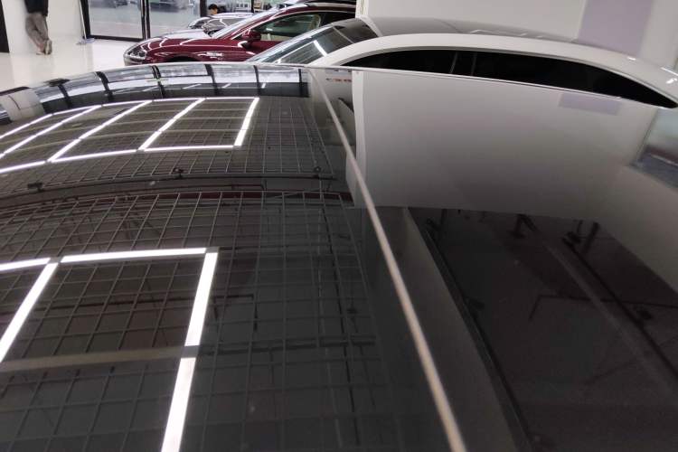 Used  11 2024 580 Three-Laser Four-Wheel Drive Luxury Edition
