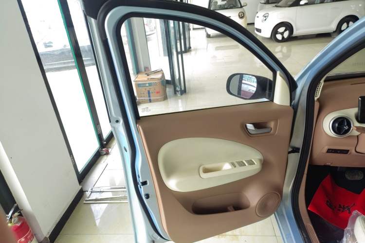 Used Wuling Hongguang MINIEV 2025 Four-Door Version Advanced Edition
