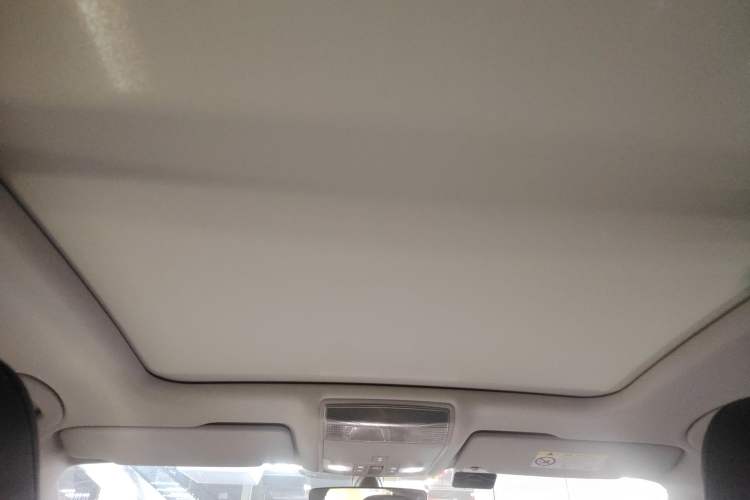 Used Volkswagen Magotan 2023 2 Million Units Limited Edition 330TSI DSG Leading Version