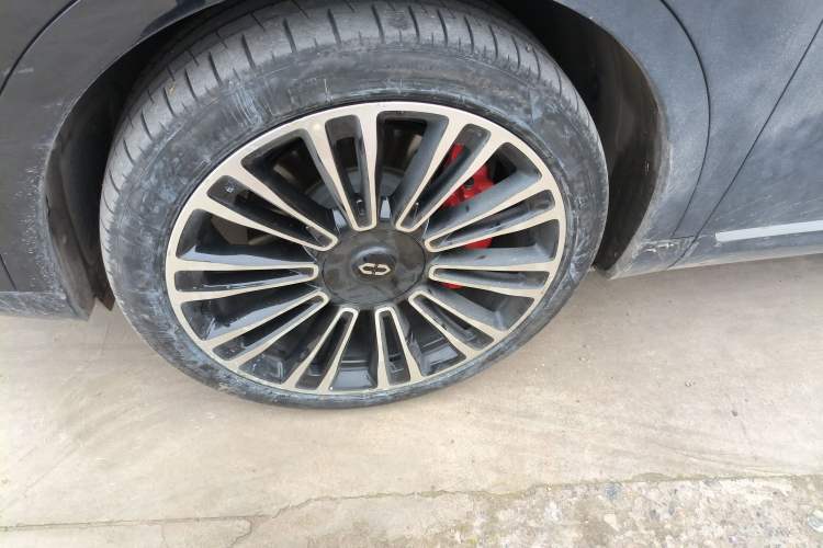 Used Hima AITO M9 2024 Range-Extended Ultra Version 52 kWh 6-Seater Model
