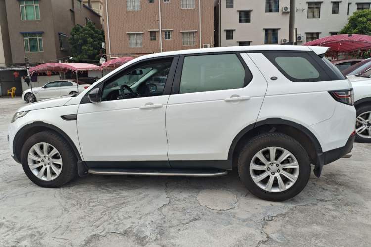 Used Land Rover Discovery Sport 2018 240 PS PURE Edition