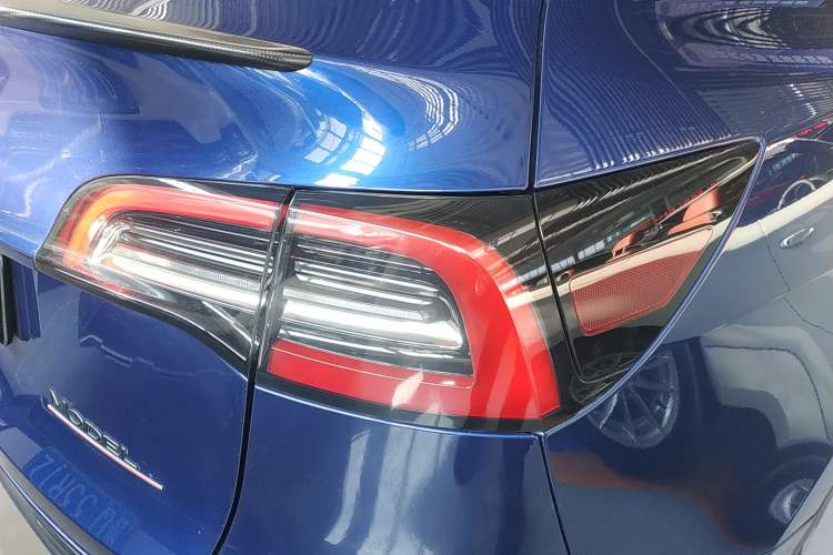 Used Tesla Model Y 2022 Performance High-Performance All-Wheel-Drive Version
