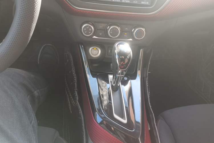 Used Nissan Lannia 2016 1.6L CVT Smart Cool Edition