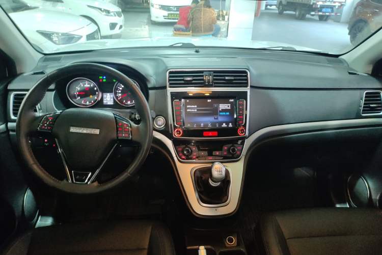 Used Haval M6 2019 1.5T Manual Two-Wheel Drive Elite Version China VI Standard
