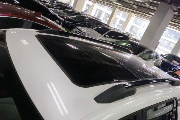 Used Chevrolet Equinox Plus 2024 155km ACTIV Ultimate Edition
