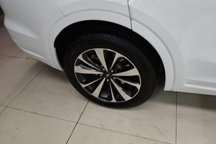 Used Li Auto ONE 2020 Extended-Range 6-Seater Version
