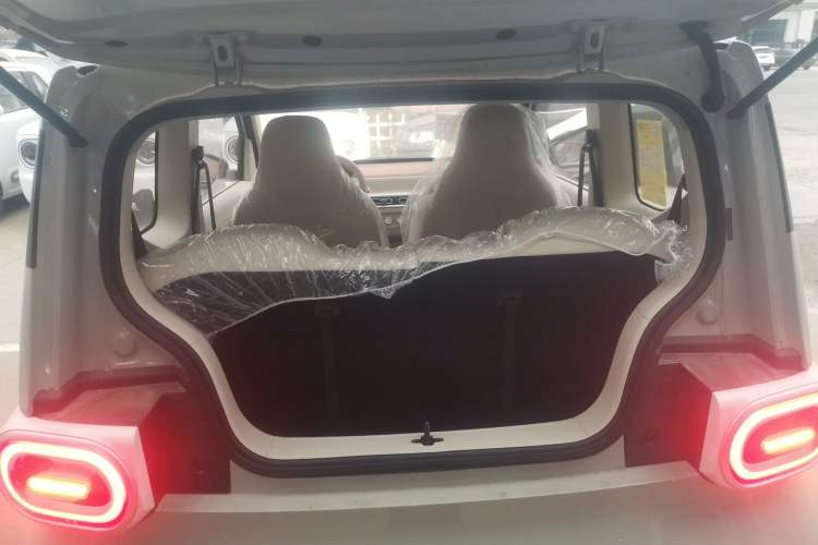 Used Wuling Hongguang MINIEV 2024 3rd Generation 215km Youth Edition