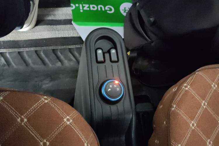 Used Wuling Hongguang MINIEV 2022 Easy Version Lithium Iron Phosphate
