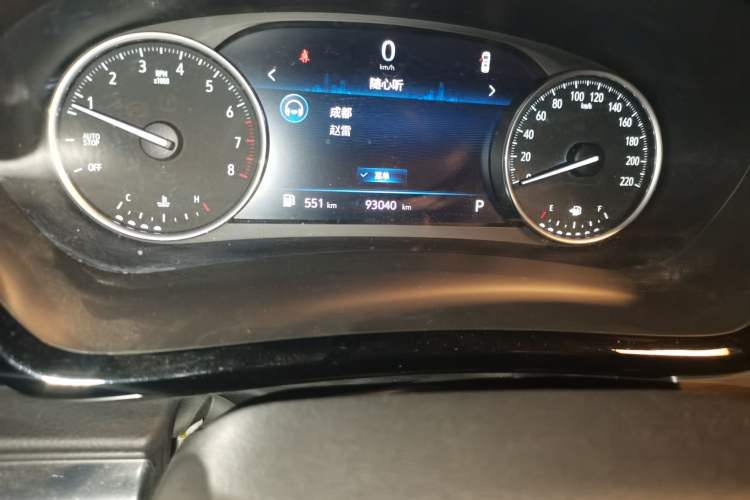 Used Buick GL8 2022 Land Business Class 652T Luxury Model
