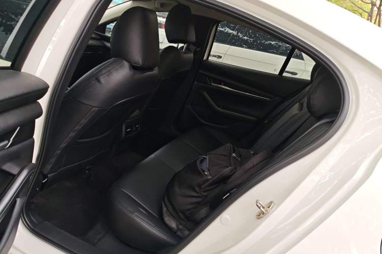 Used Mazda Mazda 3 Axela 2021 1.5L Automatic ZhiMei Edition
