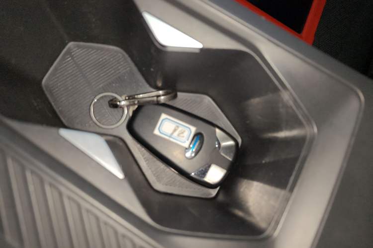 Used Oshan Z6 2022 Blue Whale 1.5T DCT Smart Edition
