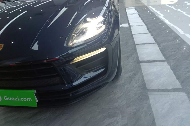 Used Porsche Macan 2022 Macan 2.0T