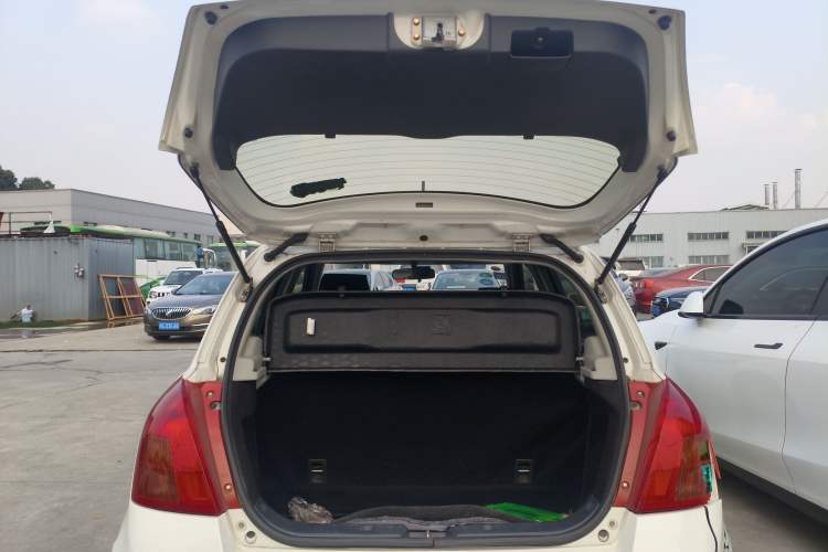 Used Suzuki Swift 2013 1.3L Manual Value Edition
