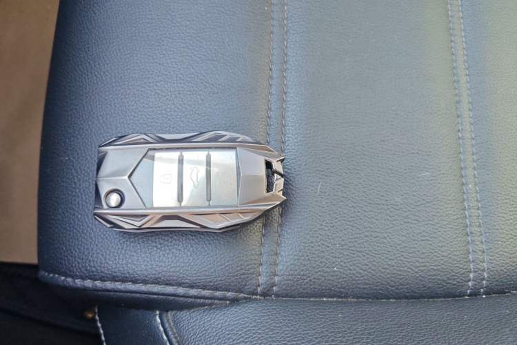 Used MG 6 2017 20T Automatic Luxury Smart Connect Version China V Standard