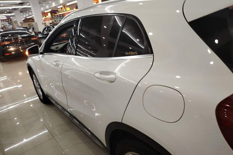 Used Mercedes-Benz GLA 2016 GLA 200 Fashion Model