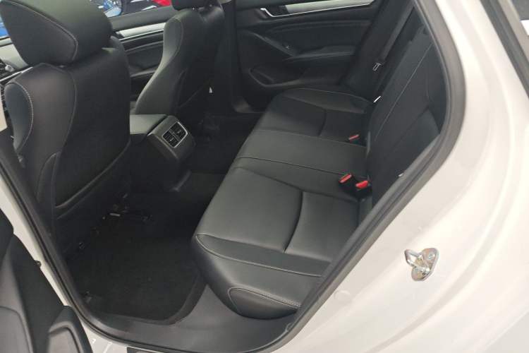 Used Honda Inspire 2019 260TURBO Elegant Edition China VI Emission Standard
