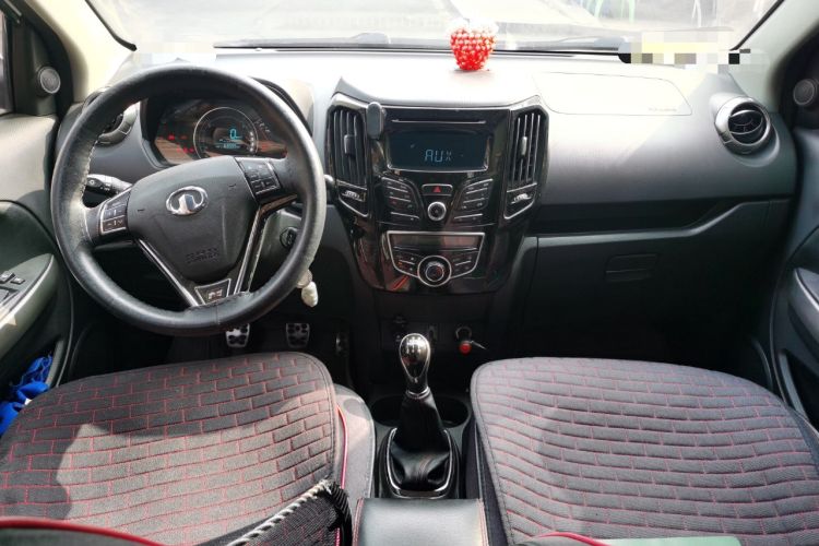 Used Great Wall M4 2014 1.5L manual Comfort trim level
