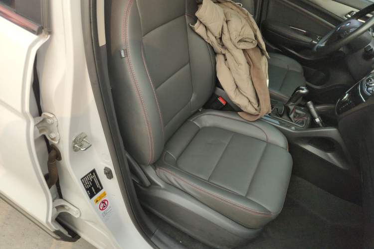 Used Changan CS75 2017 Shangku Edition 1.5T Manual ZhiXiang Model