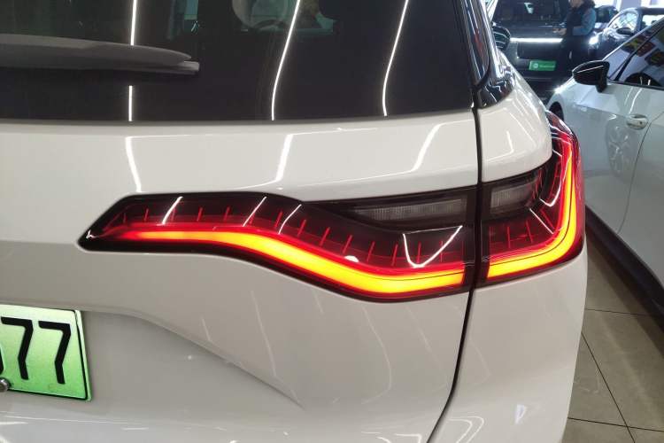 Used Nio ES8 2018 355 km Base Version 6-Seater Edition
