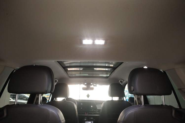 Used Volkswagen Talagon 2023 Facelift 380TSI All-Wheel-Drive Luxury Jiajing Pro 6-Seater
