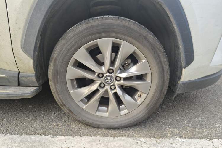 Used Toyota Wildlander 2022 2.0L CVT Four-Wheel Drive Luxury Edition