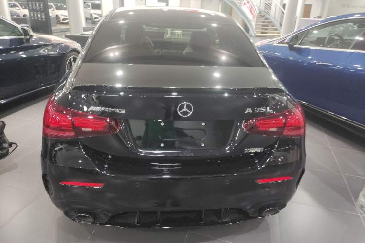 Used Mercedes-Benz A-AMG 2025-Year Restyled AMG A 35 L 4MATIC
