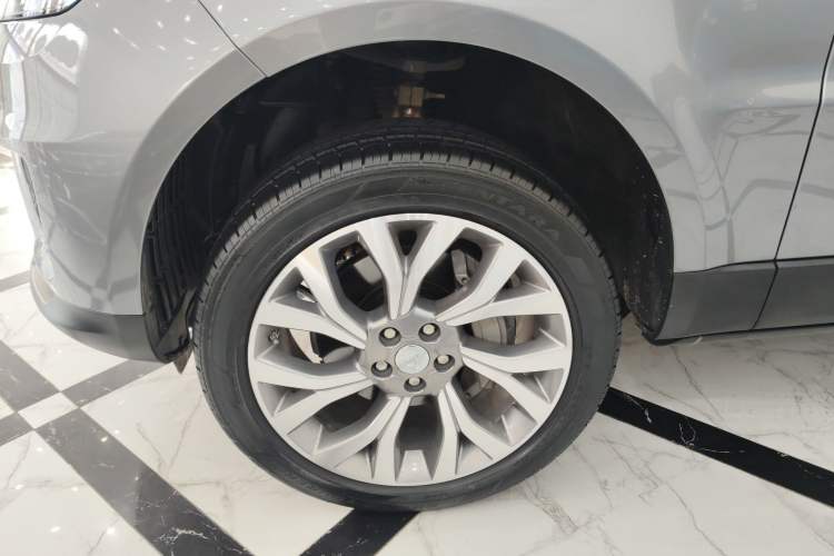 Used Land Rover Range Rover Sport 2020 3.0 L6 SE