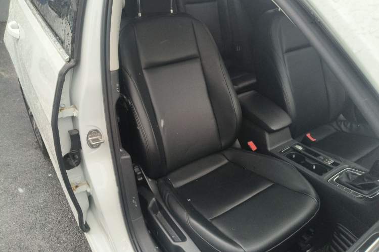 Used Volkswagen Golf 2020 200TSI DSG Comfortable and Ambitious Edition
