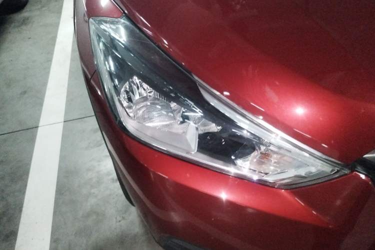 Used Nissan Kicks 2019 1.5L CVT Smart Connect Luxury Edition
