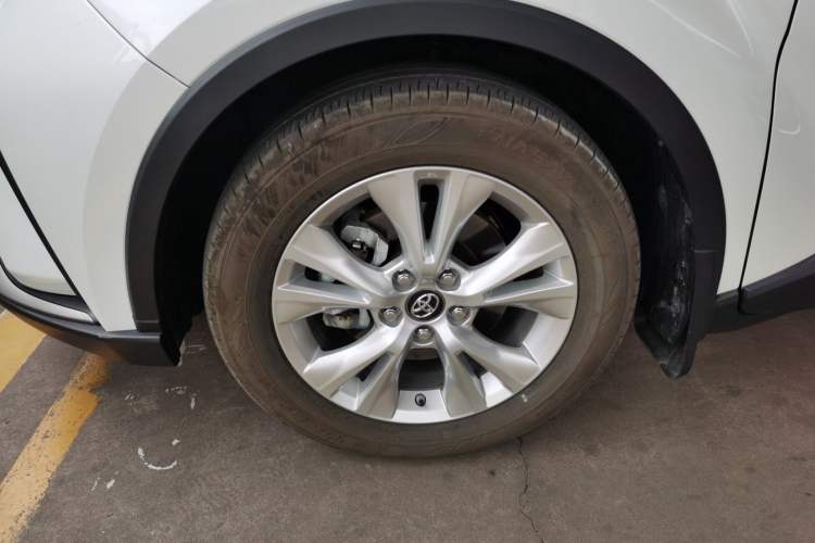 Used Toyota IZOA 2021 2.0L Enjoy Edition