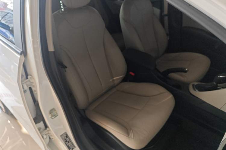 Used Buick GT 2019 15T Dual-Clutch Connected Elite Model China VI
