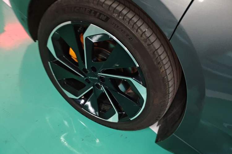 Used Zeekr 001 2021 Ultra-Long Range Single-Motor WE Edition
