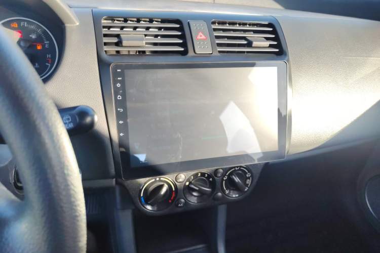 Used Suzuki Swift 2016 1.5L Automatic Fashionable Coolplay Edition
