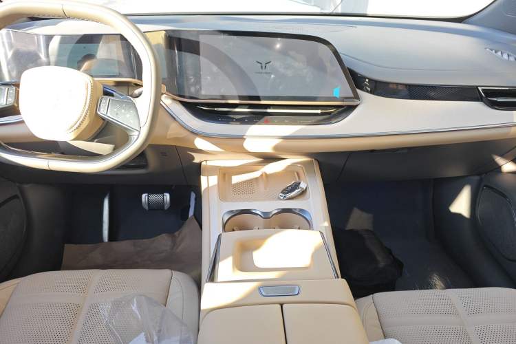 Used Hongqi Tiangong 08 2025 605 Pioneer Edition
