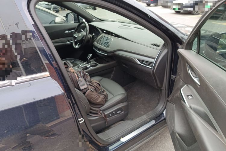 Used Cadillac XT4 2021 28T Two-Wheel Drive Leading Version