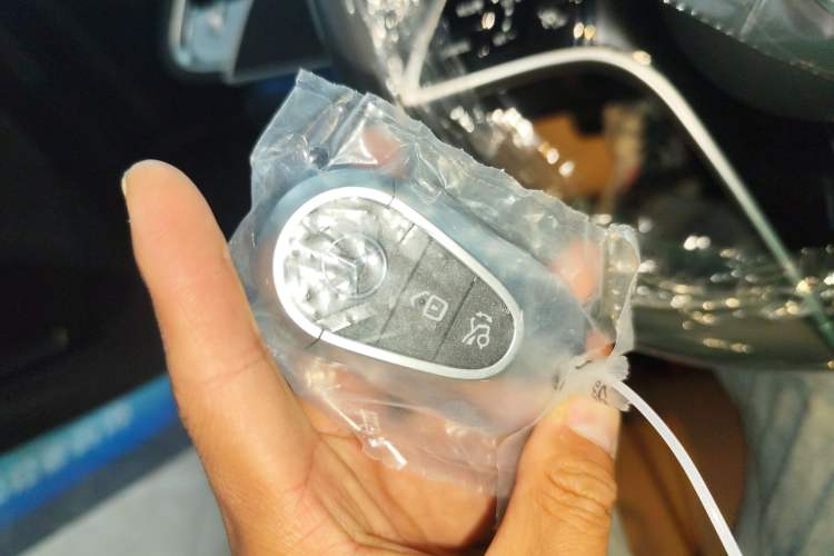 Used Mercedes-Benz E-Class 2025 Facelift E 300 L Luxury Edition