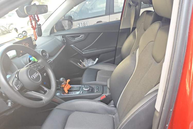 Used Audi Q2L 2020 35 TFSI Fashion Dynamic Model
