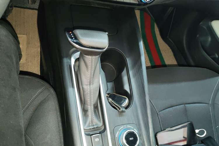 Used Buick Velite 6 2022 Plug-in Hybrid Connected Fashion Model
