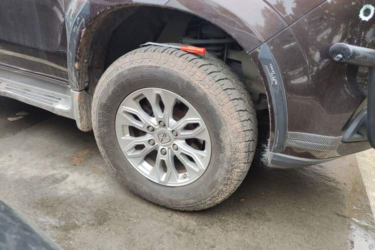 Used JMC Yusheng S350 2016 2.0T Automatic All-Wheel Drive Gasoline Luxury Edition 5 Seats