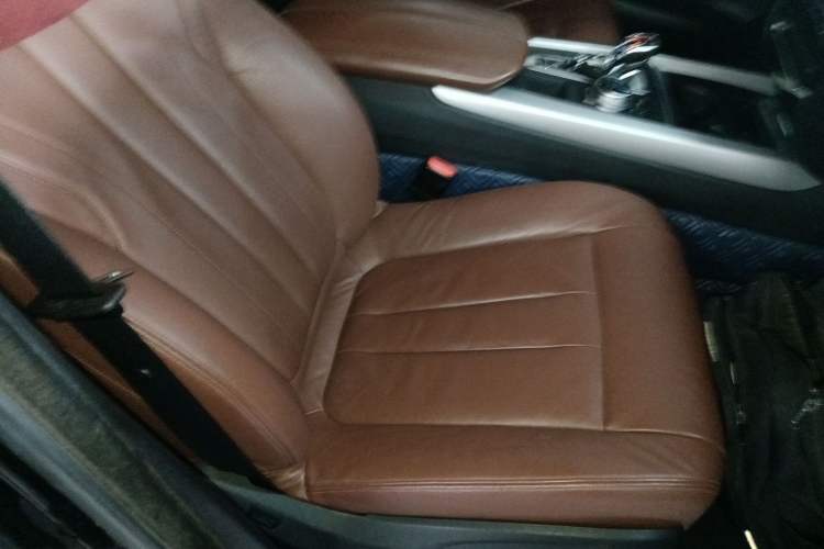 Used BMW X5 (Parallel Import) 2015 xDrive35i Middle East version
