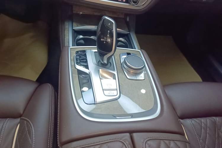 Used BMW 7 Series 2019 Restyled 740Li Leading Luxury Package
