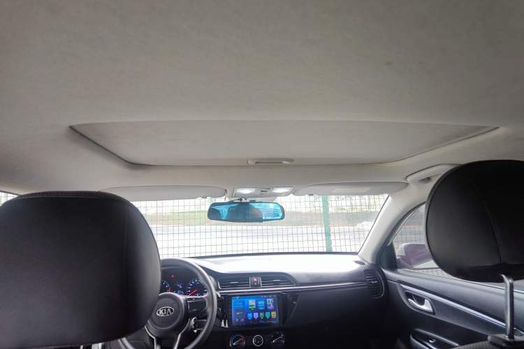 Used Kia K2 2017 Sedan 1.4L Manual Transmission 15th Anniversary Special Edition GLS