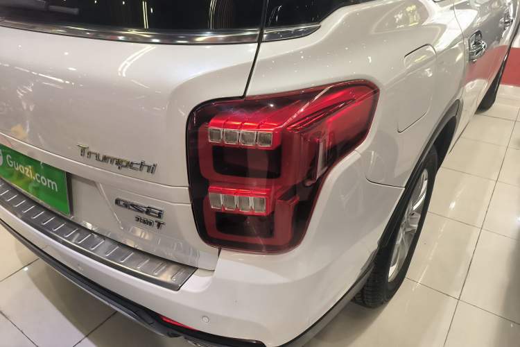 Used GAC Trumpchi GS8 2017 320T Two-Wheel Drive Luxury Edition (7 Seats)
