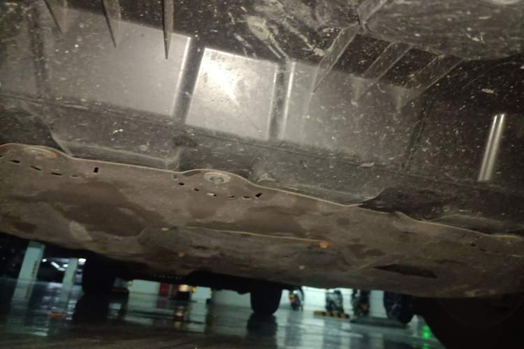 Used Buick GL8 2023 Land Executive Class Comfort Model
