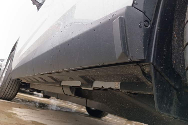 Used Toyota RAV4 2024 2.0L CVT Two-Wheel Drive Urban Edition
