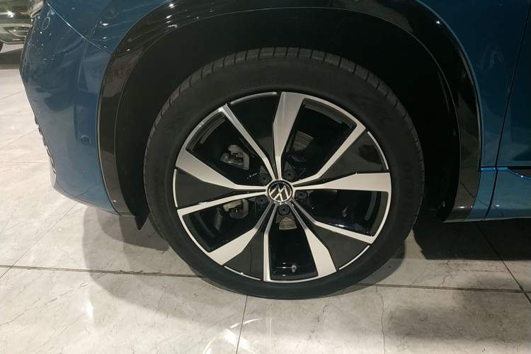 Used Volkswagen Tayron 2023 380TSI Four-Wheel Drive R-Line Pro Smart Edition
