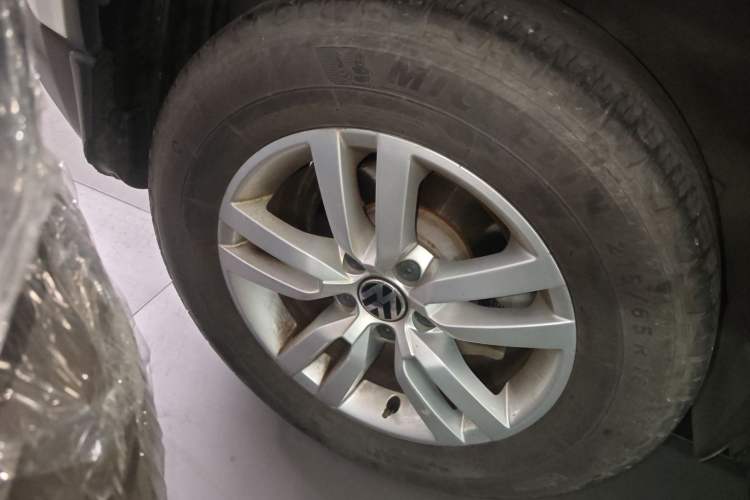 Used Volkswagen Tiguan 2015 1.8TSI Automatic Two-Wheel Drive Trend Edition
