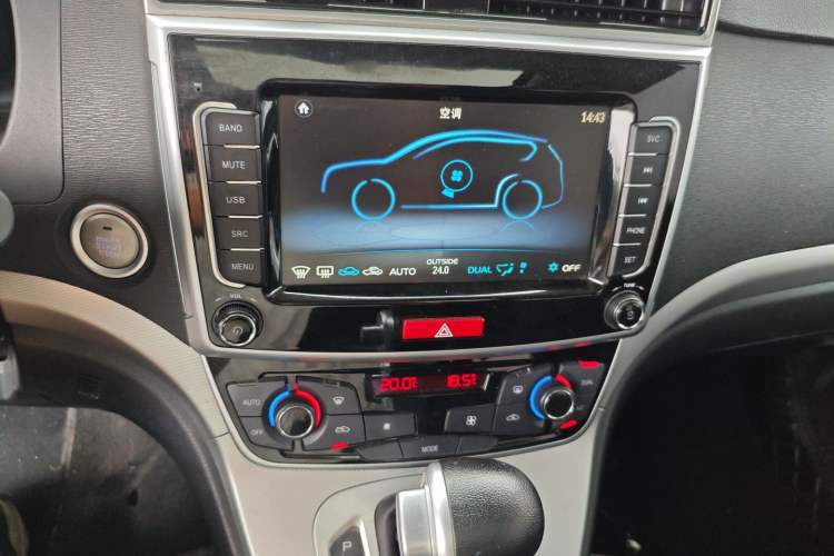 Used Haval M6 2019 1.5T DCT Two-Wheel Drive Value Edition China VI Standard
