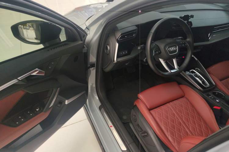 Used Audi A3 2025 Sportback 35TFSI Prestige Edition
